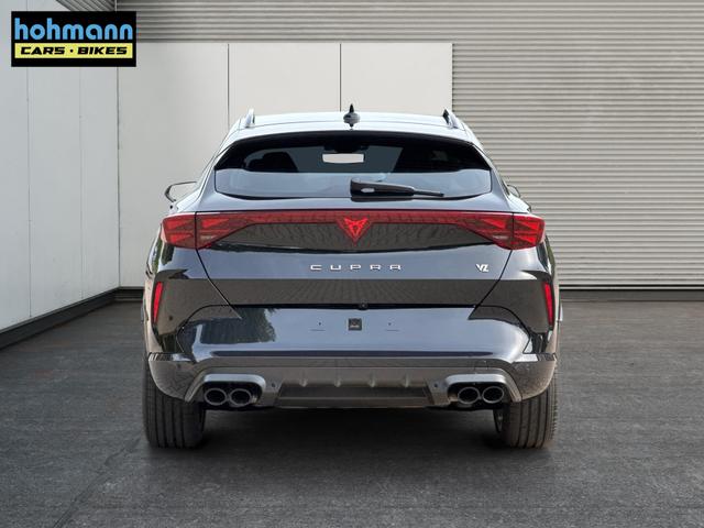 Cupra / Formentor / Schwarz / / / 4x4 AHK+NAVI+KAMERA+eHK+KESSY+ACC+19 ALU+LED+FULL LINK, Beispielbilder, ggf. teilweise mit Sonderausstattung