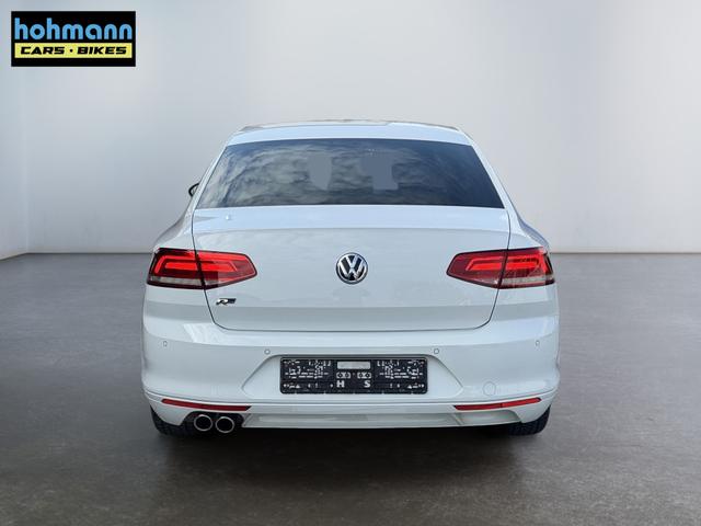 Gebraucht Volkswagen Passat 1.8 TSI DSG R-Line kaufen