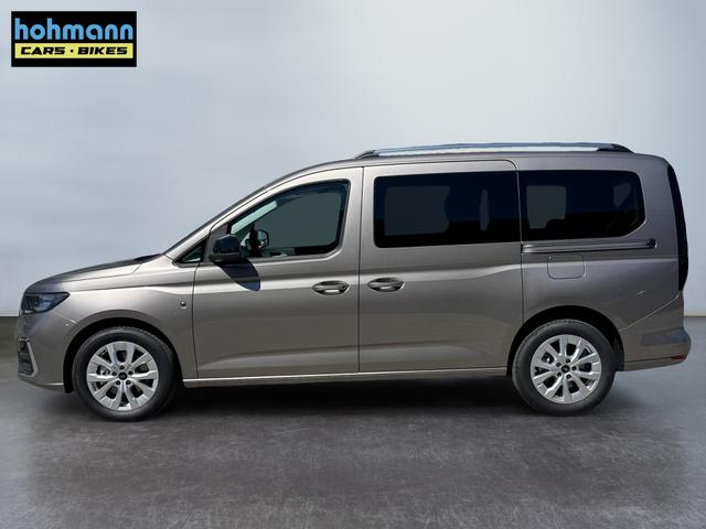 Ford Grand Tourneo Titanium