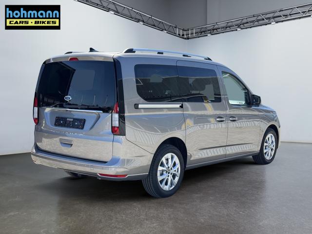 Ford Grand Tourneo Titanium