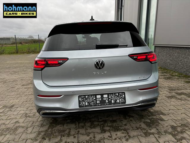 Volkswagen Golf Basis 2.0 TDI 115PS, LED-Scheinwerfer, Radio Composition 10,3" + Wireless App-Connect, Parksensoren vorne und hinten, Climatronic, M-Lederlenkrad, Digitales Cockpit, Reserverad 
