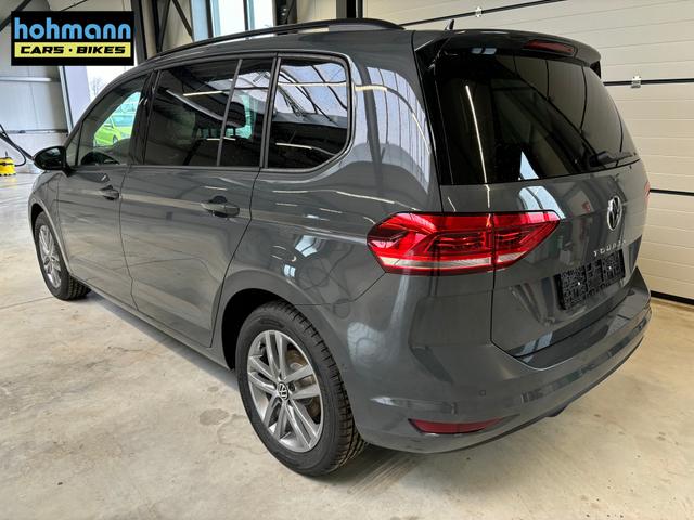 Volkswagen Touran Limited 1.5 TSI 150 PS, 17" Alu, GRAU-Metallic, Winter-Paket, Elektr. Heckklappe, Keyless, Alarm, LED-Scheinwerfer IQ-Light, Travel Assist, Parksensoren vo/hi, Rückfahrkamera, ACC, M-Lederlenkrad, Digital Cockpit, 3-Zonen-Climatronic, Radio Ready2Discover 8" 