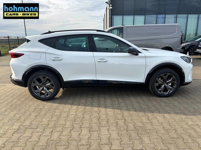 Cupra Formentor Basis 1.5 eHYBRID (PLUG-IN-HYBRID) 204PS DSG, 5 Jahre Garantie, 18" Alufelgen, Voll-LED-Scheinwerfer, 3Z-Climatronic, ACC/Tempomat, Digitales Cockpit, Full Link, Parksensoren v/h, Privacy-Glas, Multifunktions-Lederlenkrad, LED-Nebelscheinwerfer, Dachreling 
