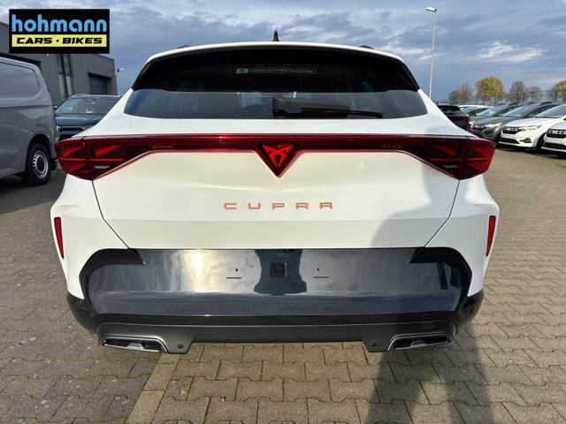Cupra Formentor Basis 1.5 eHYBRID (PLUG-IN-HYBRID) 204PS DSG, 5 Jahre Garantie, 18" Alufelgen, Voll-LED-Scheinwerfer, 3Z-Climatronic, ACC/Tempomat, Digitales Cockpit, Full Link, Parksensoren v/h, Privacy-Glas, Multifunktions-Lederlenkrad, LED-Nebelscheinwerfer, Dachreling 