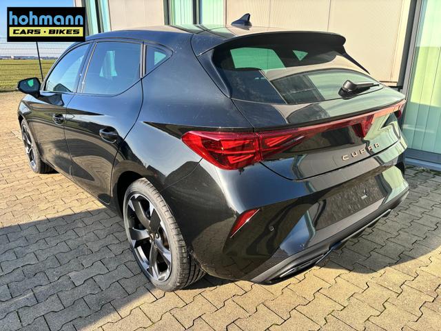Cupra Leon Basis 1.5 TSI 150PS, 5 Jahre Garantie, METALLIC EDGE-PAKET (KEYLESS, ALARM, R&Uuml;CKFAHRKAMERA), SCHALENSITZE / FAHRERSITZ ELEKTRISCH, SITZHEIZUNG, 18" ALU, LED-Scheinwerfer, 3Z-Climatronic, ACC/Tempomat, Digitales Cockpit, Full Link, Parksensoren v/h, Privacy-Gla 
