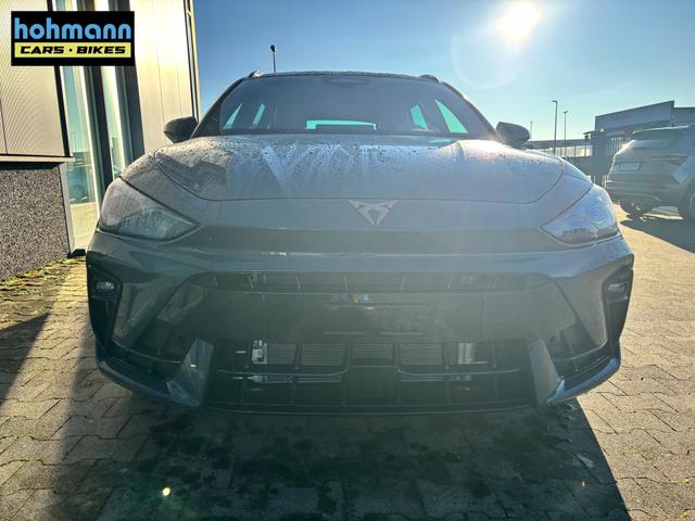 Cupra Leon Sportstourer Basis 1.5 TSI 150PS, 5J Garantie, Fjord-Blau, ANH&Auml;NGERKUPPLUNG, EDGE-PAKET (KEYLESS, ALARM, R&Uuml;CKFAHRKAMERA), SCHALENSITZE / FAHRERSITZ ELEKTRISCH, SITZHEIZUNG, 18" ALU, ELEKTR. HECKKLAPPE, 3Z-Climatronic, ACC, Full Link, Parksensoren v/h, Privacy-Glas 