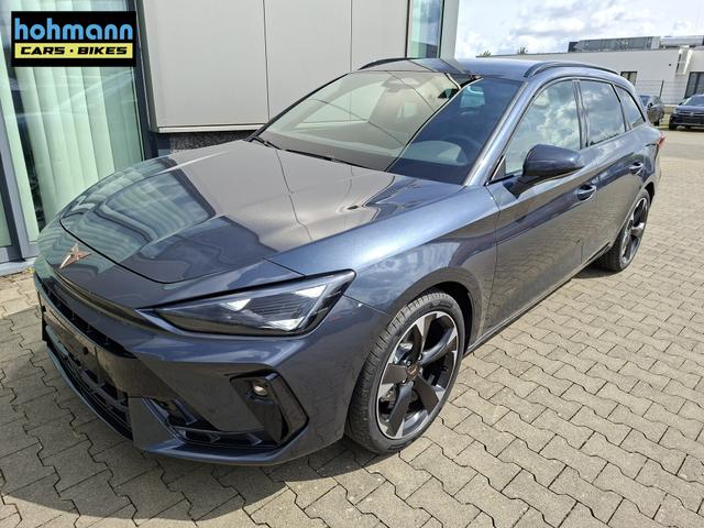 Cupra Leon Sportstourer Basis 1.5 eTSI 150PS DSG (AUTOMATIK), GRAU-MET, ANH&Auml;NGERKUPPLUNG, ELEKTR. HECKKLAPPE, KESSY, ALARM, R&Uuml;CKFAHRKAMERA, 18" Alu, Sitzheizung, M-Lederlenkrad beheizt, Parksensoren vorne und hinten, Adaptiver Tempomat, 3-Zonen-Climatronic, Radio 12,9" + Full Link 