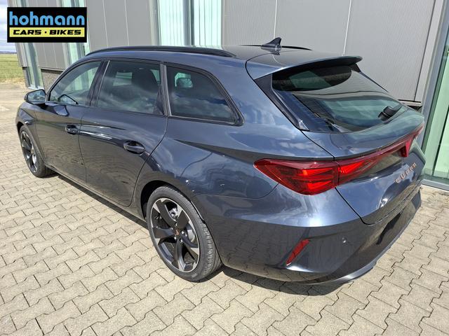 Cupra Leon Sportstourer Basis 1.5 eTSI 150PS DSG (AUTOMATIK), GRAU-MET, ANH&Auml;NGERKUPPLUNG, ELEKTR. HECKKLAPPE, KESSY, ALARM, R&Uuml;CKFAHRKAMERA, 18" Alu, Sitzheizung, M-Lederlenkrad beheizt, Parksensoren vorne und hinten, Adaptiver Tempomat, 3-Zonen-Climatronic, Radio 12,9" + Full Link 
