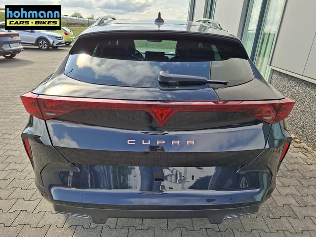 Cupra Formentor Basis 1.5 eTSI 150PS DSG (AUTOMATIK), ANH&Auml;NGERKUPPLUNG, KESSY, ALARM, R&Uuml;CKFAHRKAMERA, ELEKTR. HECKKLAPPE, 18" Alu, Sitzheizung, M-Lederlenkrad beheizt, 3-Zonen-Climatronic, Parksensoren vorne/hinten, ACC-Tempomat, Digitales Cockpit 10", Radio 12,9"+Full-Link 