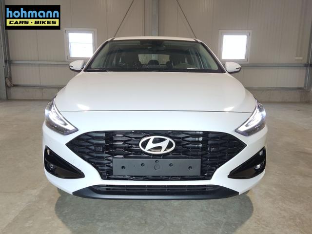 Hyundai / i30 Kombi / Weiß / / / , Beispielbilder, ggf. teilweise mit Sonderausstattung