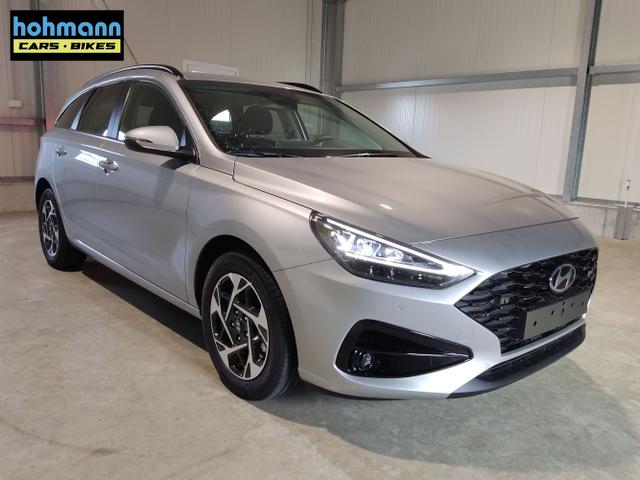 Hyundai / i30 Kombi / Silber / / / , Beispielbilder, ggf. teilweise mit Sonderausstattung