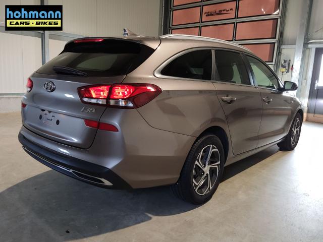 Hyundai / i30 Kombi / Bronze / / / , Beispielbilder, ggf. teilweise mit Sonderausstattung