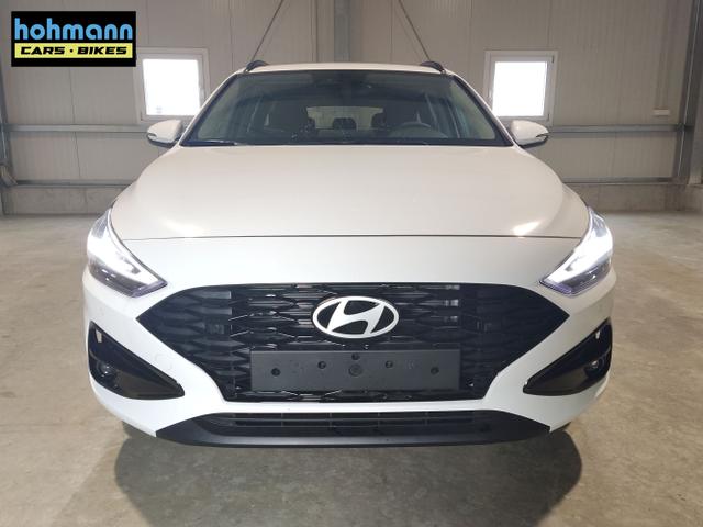 Hyundai / i30 Kombi / Wei&szlig; / / / , Beispielbilder, ggf. teilweise mit Sonderausstattung