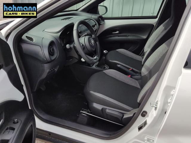 Toyota / Aygo X / Weiß / / / 