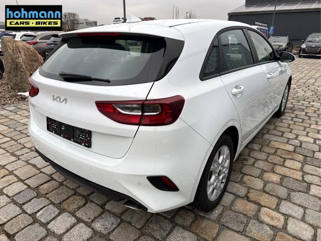 Kia / Ceed / Wei&szlig; / / / 