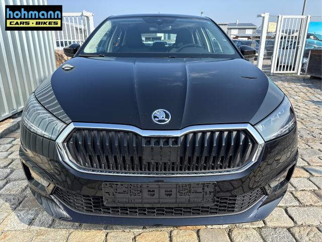 Skoda / Fabia / Schwarz / / / , Beispielbilder, ggf. teilweise mit Sonderausstattung