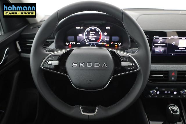 Skoda Kamiq Selection 1.5 TSI Selection, AHK, 16-Zoll, Kamera, Winter, 4-J Garantie 