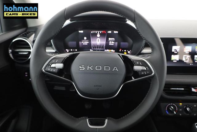 Skoda Fabia Selection 1.0 TSI Selection, Park, Winterpaket, SmartLink, 4-J Garantie 