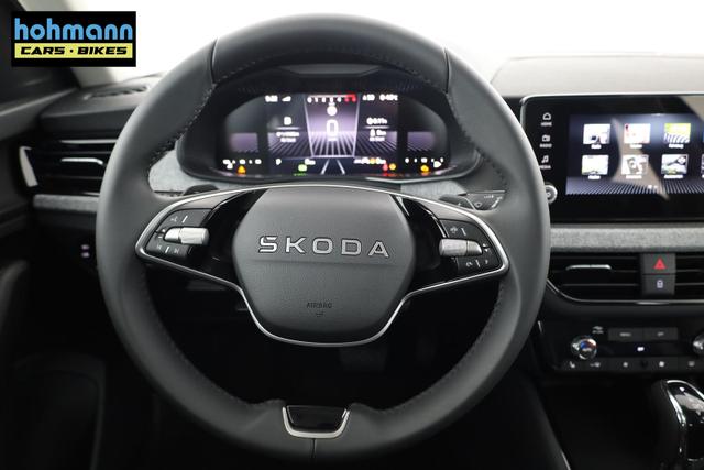 Skoda Kamiq Selection 1.5 TSI DSG Selection, AHK, Kamera, Winter, 4-J Garantie 
