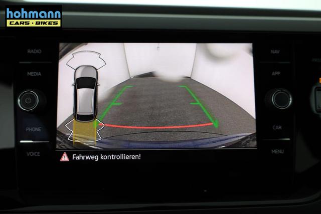 Volkswagen Taigo R-Line 1.5 TSI DSG R-LINE, AHK, Navi, IQ.Light, Kamera, ACC, Winter 