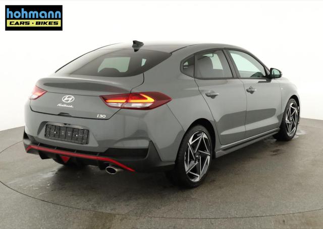 Hyundai i30 N Line 1.5 T-GDI DCT Fastback N-LINE, Navi, 18-Zoll, Kamera, LED, Winter 