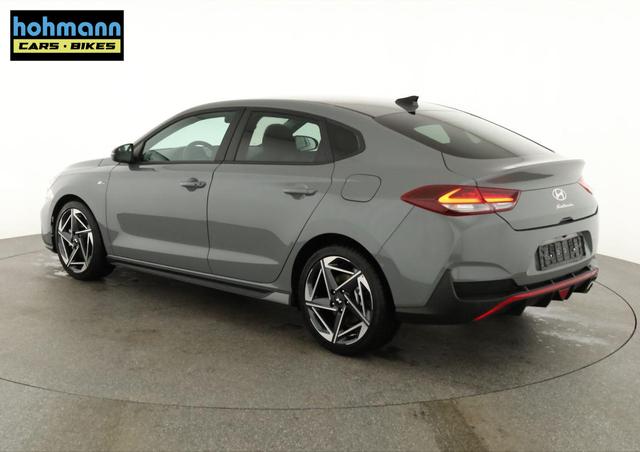 Hyundai i30 N Line 1.5 T-GDI DCT Fastback N-LINE, Navi, 18-Zoll, Kamera, LED, Winter 