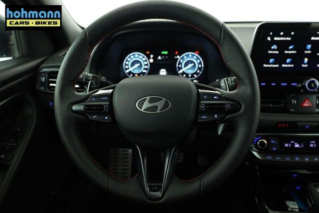 Hyundai i30 N Line 1.5 T-GDI DCT Fastback N-LINE, Navi, 18-Zoll, Kamera, LED, Winter 