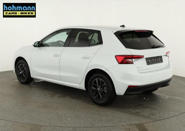 Skoda Fabia Selection 1.0 TSI DSG Selection, 15-Zoll schwarz, Winter, Ladeboden 