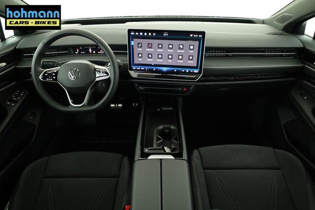 Volkswagen ID.7 Pro 210 kW Black, AHK, HuD, IQ.Light, IQ.Drive, AreaView, Side, Winter, 19-Zoll 