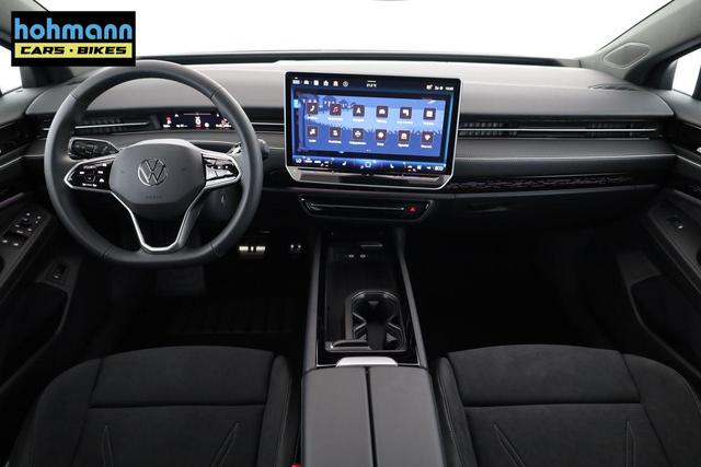 Volkswagen ID.7 Pro 210 kW Black, AHK, HuD, IQ.Light, IQ.Drive, AreaView, Side, Winter, 20-Zoll 