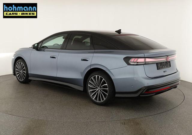 Volkswagen ID.7 Pro 210 kW Black, HuD, IQ.Light, IQ.Drive, AreaView, Side, Winter, 20-Zoll 