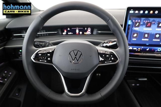 Volkswagen ID.7 Pro 210 kW Black, HuD, IQ.Light, IQ.Drive, AreaView, Side, Winter, 20-Zoll 
