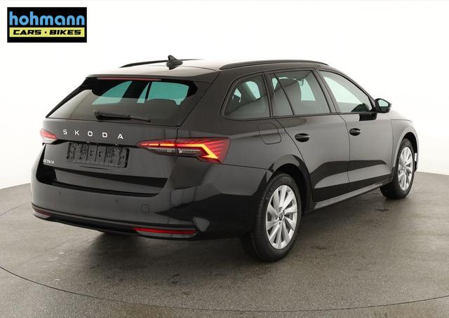 Skoda Octavia Combi 1.5 TSI 110 kW Selection Selection, LED, Side, ACC, Kamera, 17-Zoll 