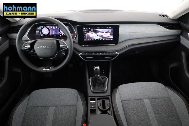 Skoda Octavia Combi 1.5 TSI 110 kW Selection Selection, AHK, LED, Side, ACC, Kamera, 17-Zoll 