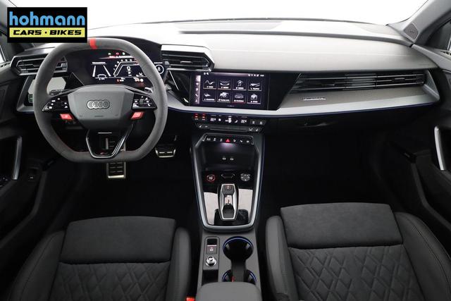 Audi RS3 Sportback 2.5 294 kW TFSI quattro quattro, SONOS, Navi, Kamera, Side, 5 J.-Garantie 