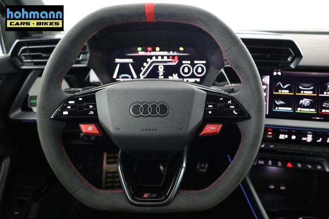 Audi RS3 Sportback 2.5 294 kW TFSI quattro quattro, SONOS, Navi, Kamera, Side, 5 J.-Garantie 
