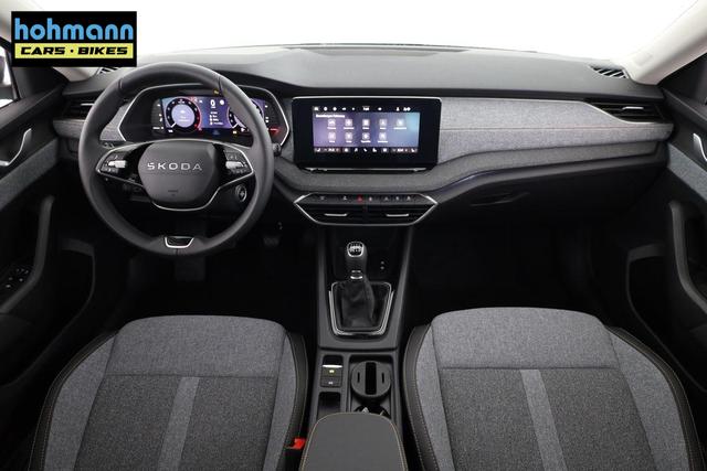 Skoda Octavia Combi 1.5 TSI 110 kW Selection Selection, LED, Side, ACC, Kamera, 17-Zoll 