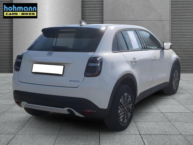 Fiat 600 Pop SHZ Full-Hybrid 110 PS eDCT Automatik 