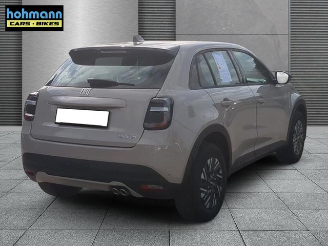 Fiat 600 Pop SHZ Full-Hybrid 145 PS eDCT Automatik 