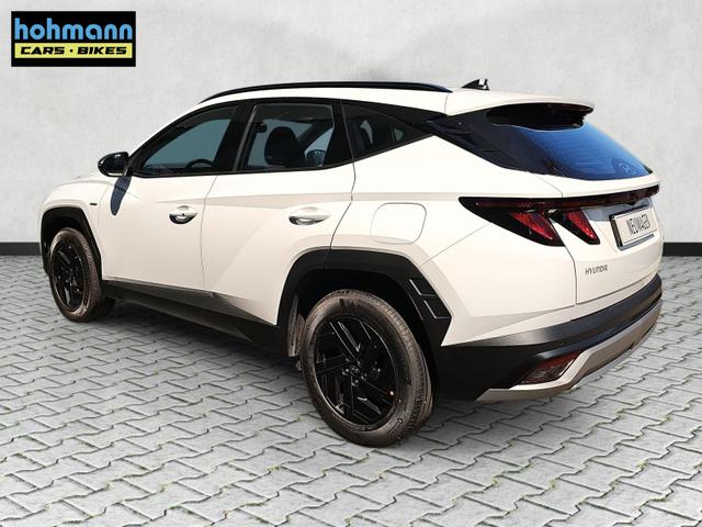 Hyundai TUCSON 1.6 T-Gdi HEV Black Line Kamera Keyless 