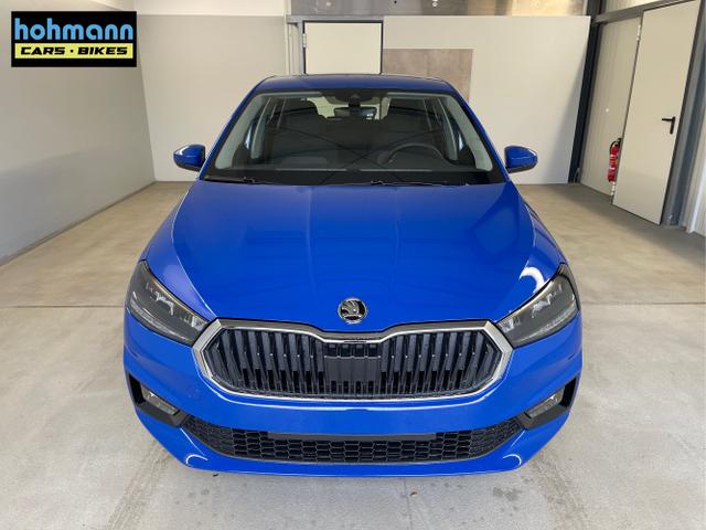 Skoda / Fabia / Blau / / / 95PS Sitzheizung+4 Jahre Garantie