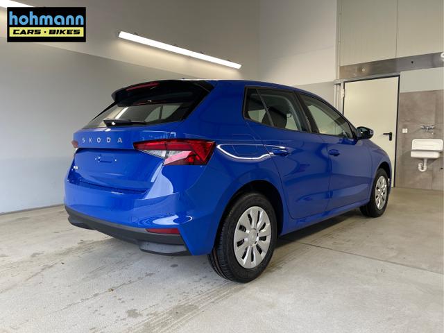 Skoda / Fabia / Blau / / / 95PS Sitzheizung+4 Jahre Garantie