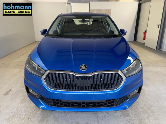 Skoda / Fabia / Blau / / / 95PS Sitzheizung+4 Jahre Garantie