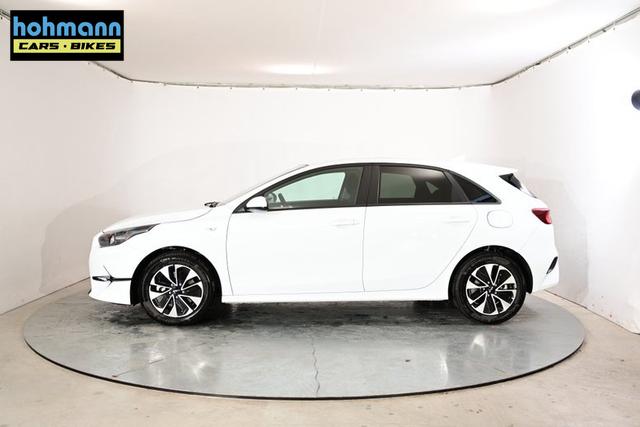 Kia Ceed Silver 1.5 T-GDI 6-Gang 