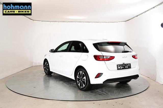 Kia Ceed Silver 1.5 T-GDI 6-Gang 