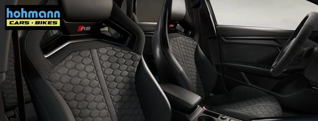Audi RS3 Sportback 2.5 TFSI 7-Gang S tronic 