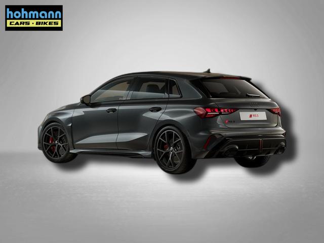 Audi RS3 Sportback 2.5 TFSI 7-Gang S tronic quattro 