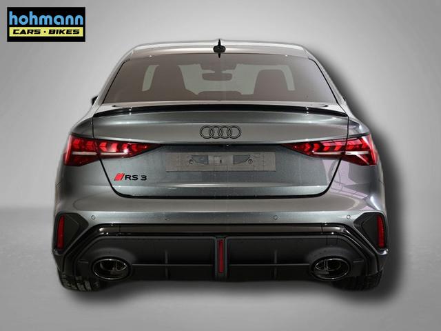 Audi RS3 2.5 TFSI 7-Gang S tronic quattro 