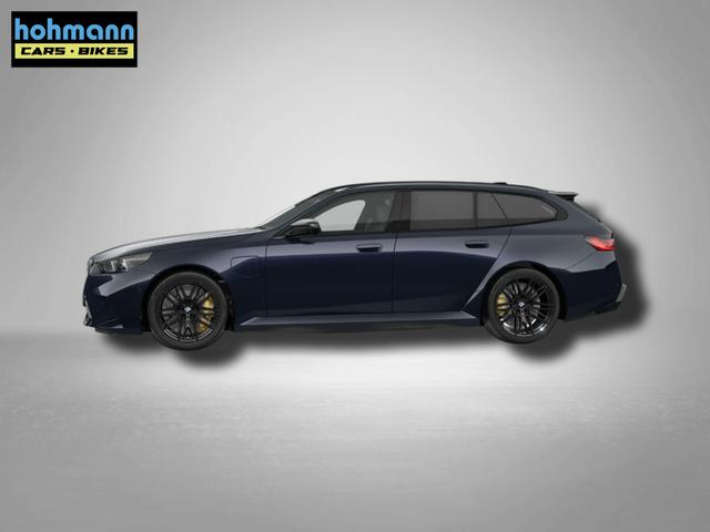 BMW M5 M 4.4 V8 Plug in Hybrid 8-Gang Steptronic 