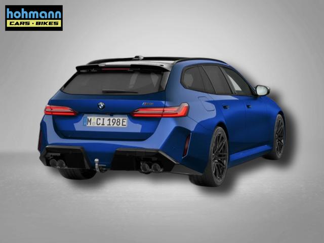 BMW M5 M 4.4 V8 Plug in Hybrid 8-Gang Steptronic 